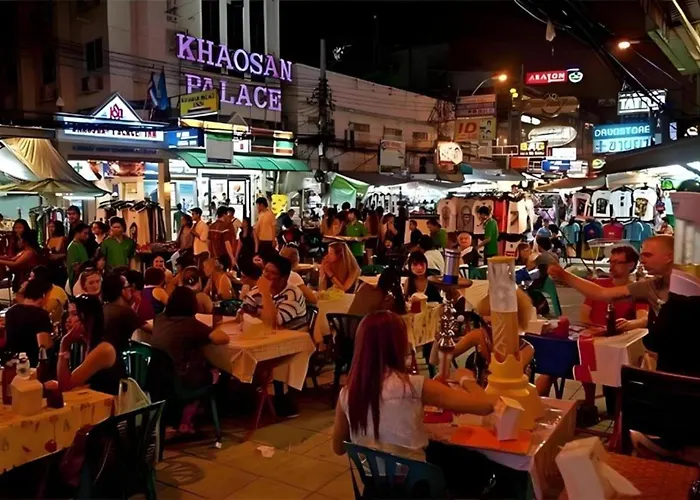 Hidden Khaosan - ฮิดเดน ข้าวสาร Apartment *